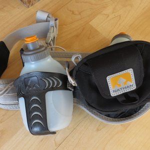 Nathan Speed 2 Hydration Energy Bottle Belt w/Bottles & Two-section Velcro Pouch